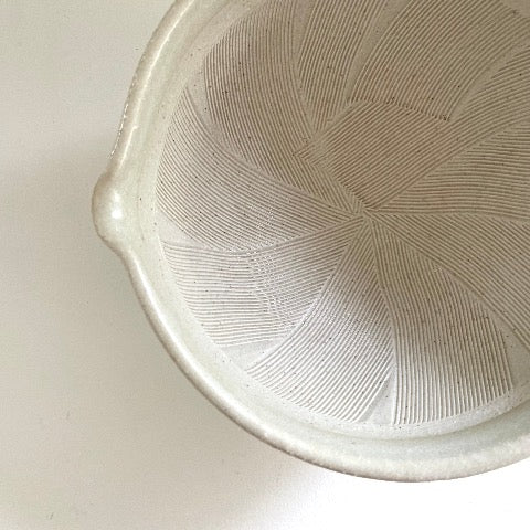 neutral white cream nestling Japanese mortars with lip