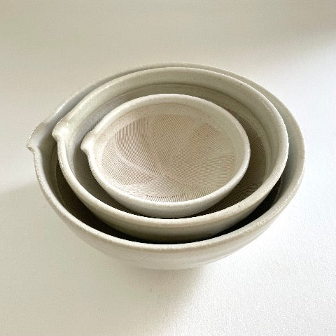 neutral white cream nestling Japanese mortars with lip