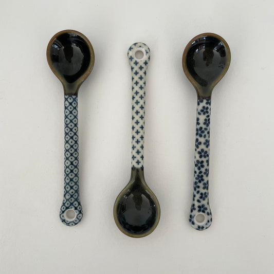 blue/cream patterned small handmade pottery Japanese spoons