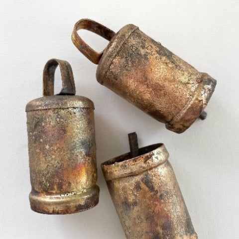 3 1/2 inch flat top tin bell with brass finish and metal striker