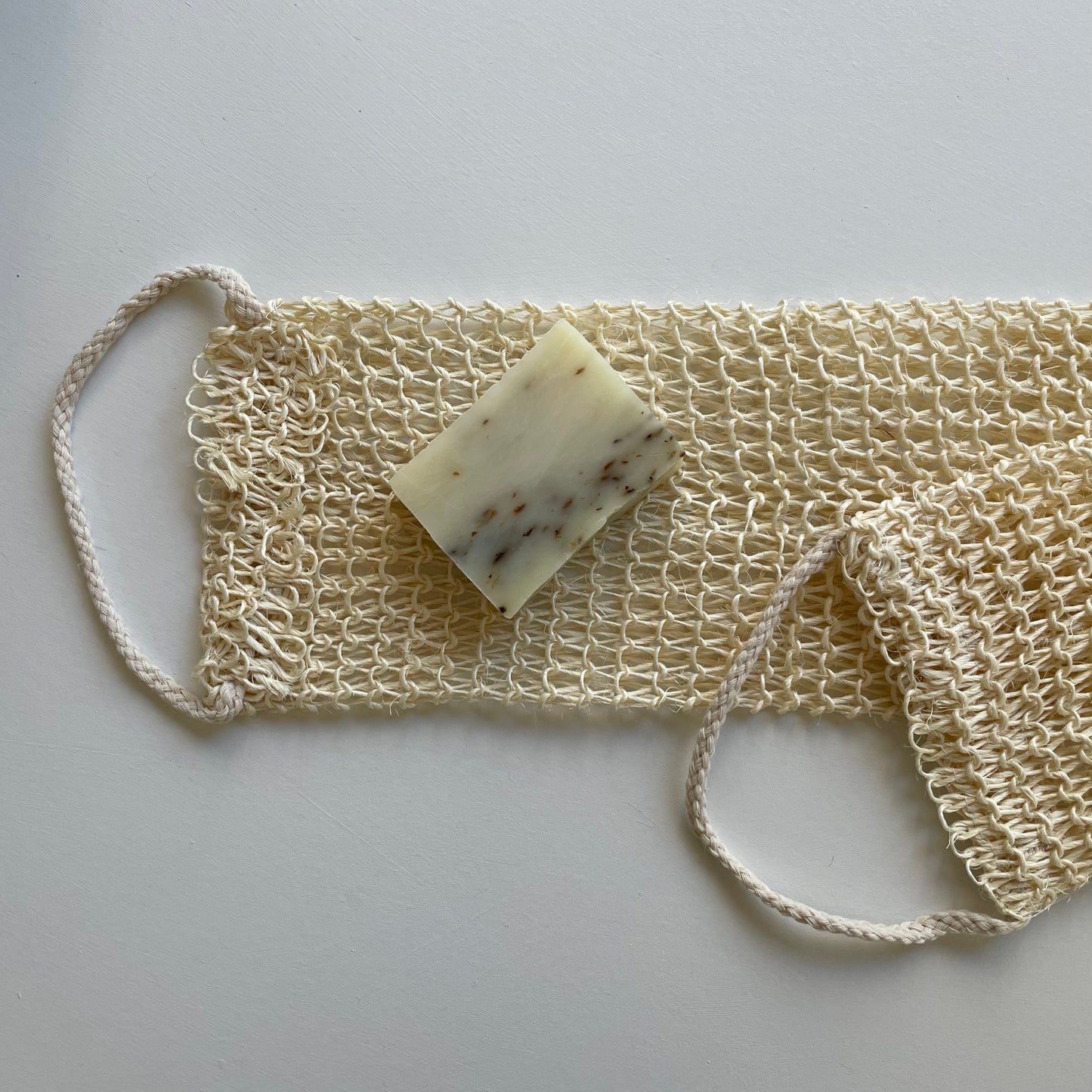 sisal exfoliating back scrubber strap