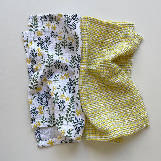 100 percent cotton green and yellow check and botanical print set of 2 kitchen dishcloths