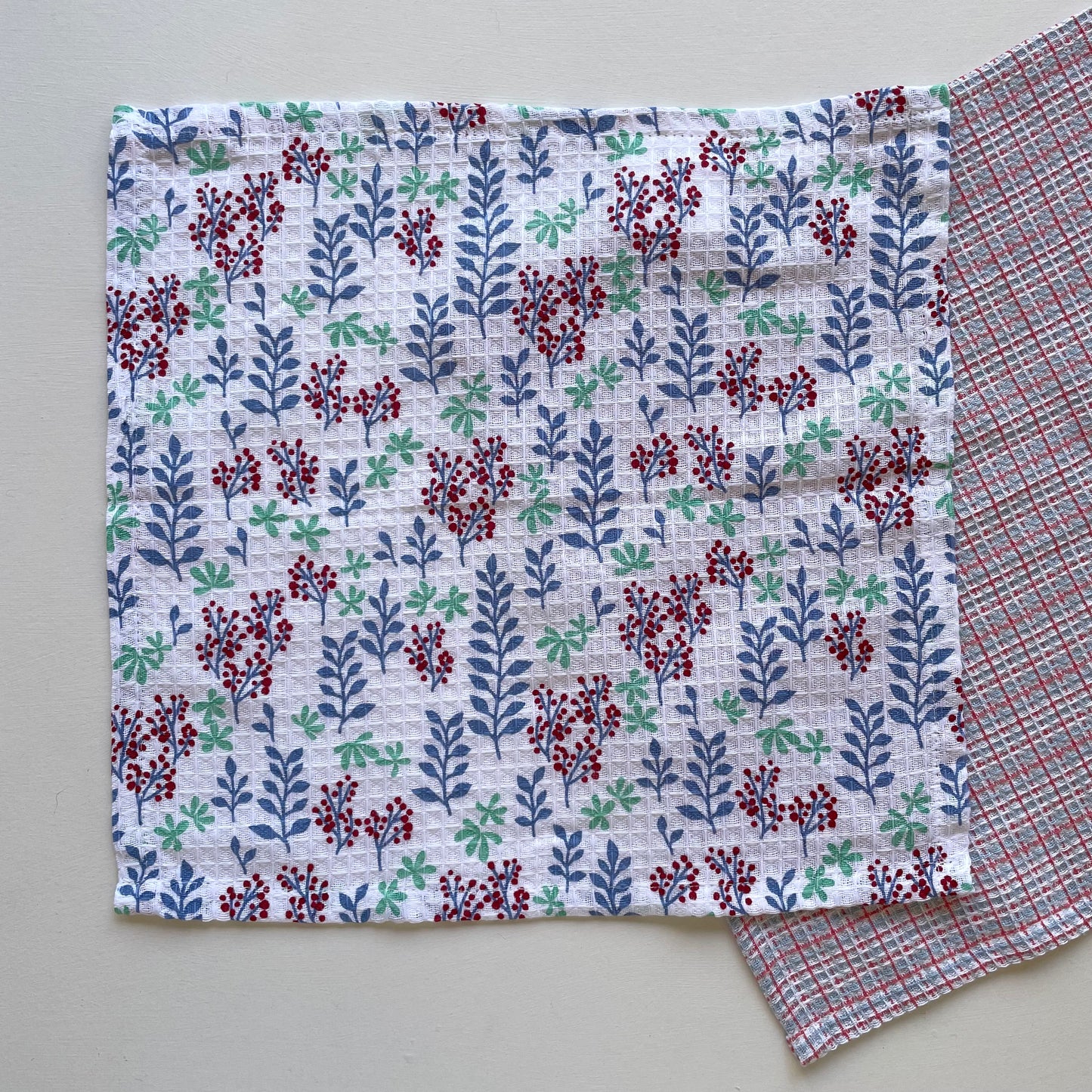 100 percent cotton red green and blue check and botanical print set of 2 kitchen dishcloths