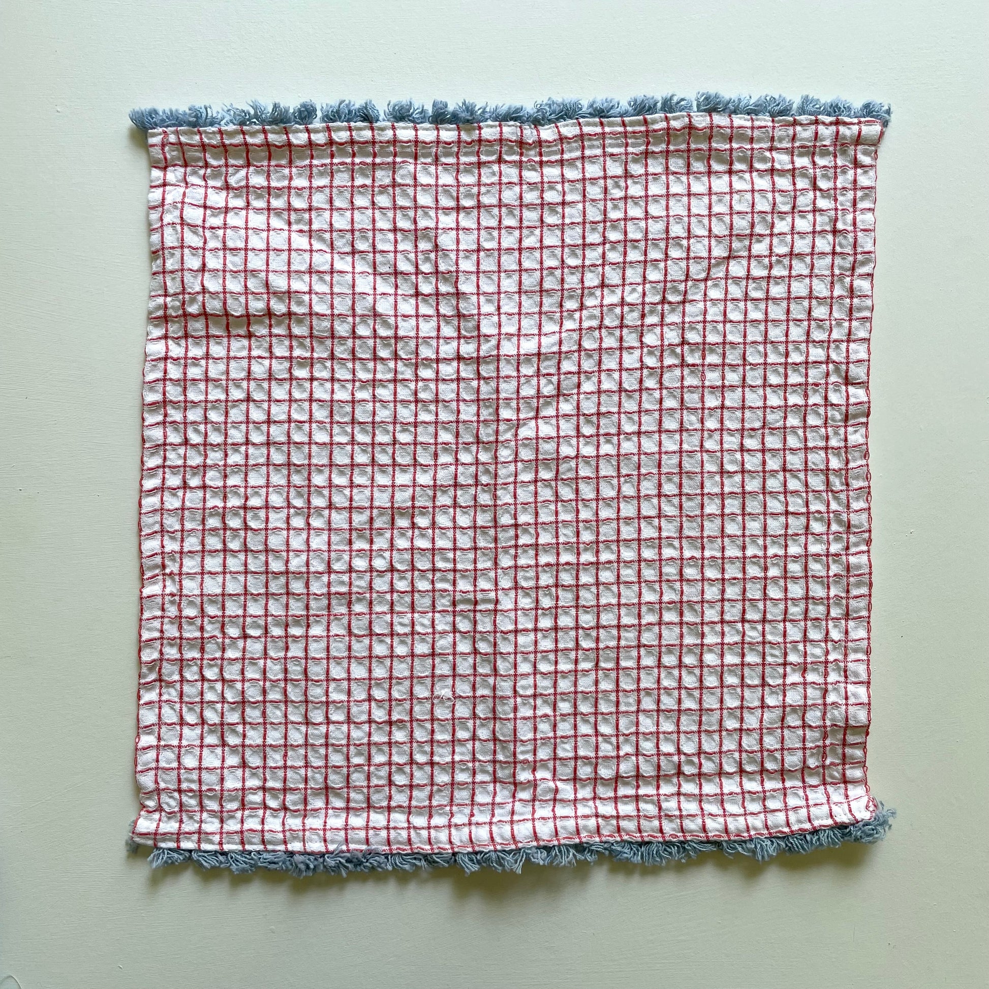 100 cotton waffle kitchen dishcloths with fringe in red with blue fringe