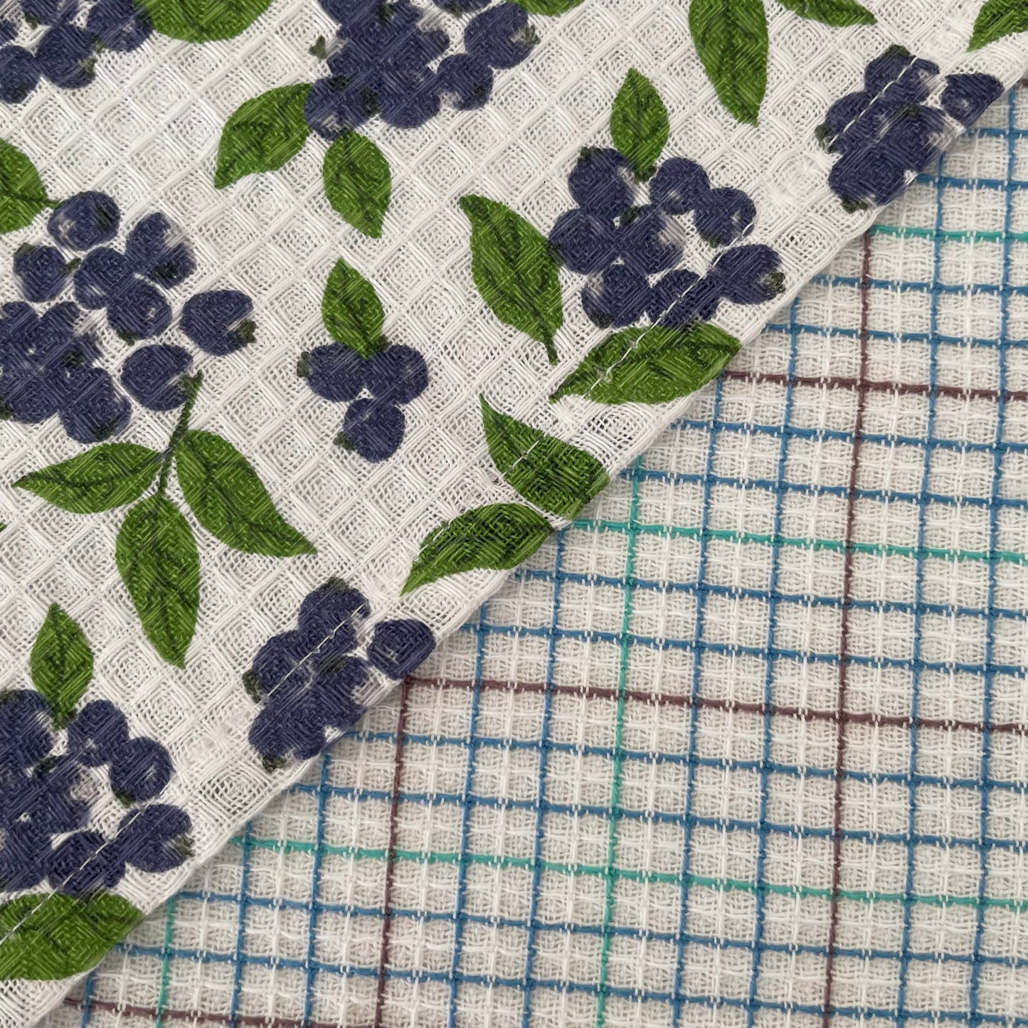 blue and green blueberry print and plaid square 100 percent cotton kitchen dishcloth set of 2