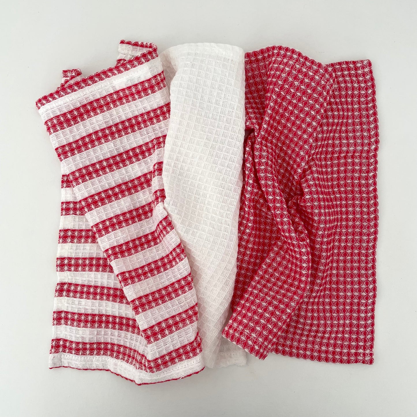 red and white 100 percent cotton waffle weave square dishcloths set of 3