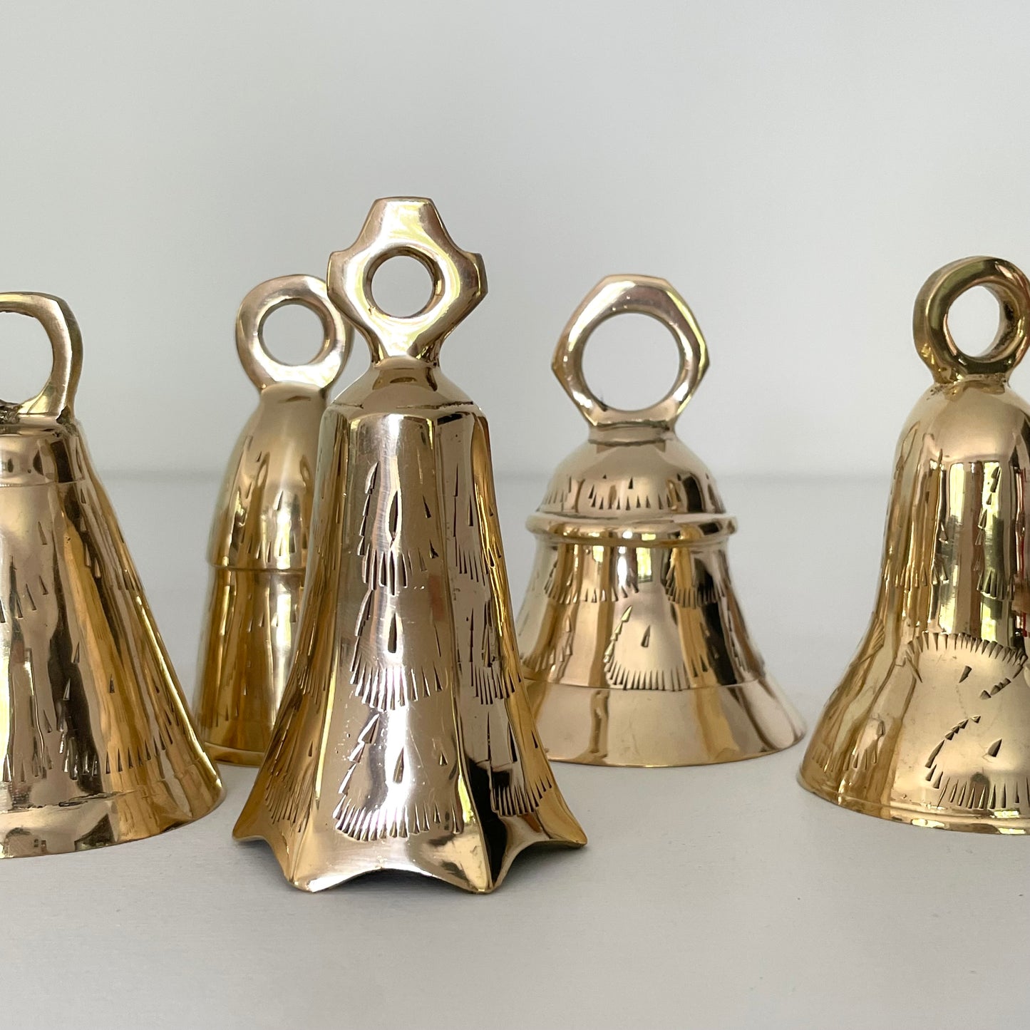 3 3/4" brass flared and tulip bells w/ metal striker