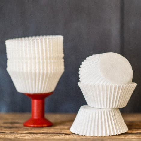 white solid paper cupcake liners for party supplies