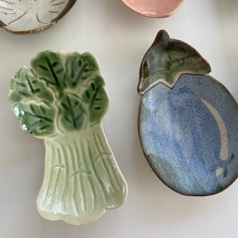 handmade vegetable and fruit mini dishes for appetizers of ring dish