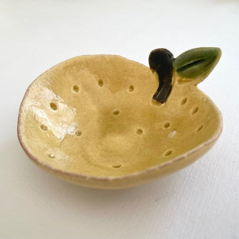 handmade yuzu mini dish for appetizers of ring dish
