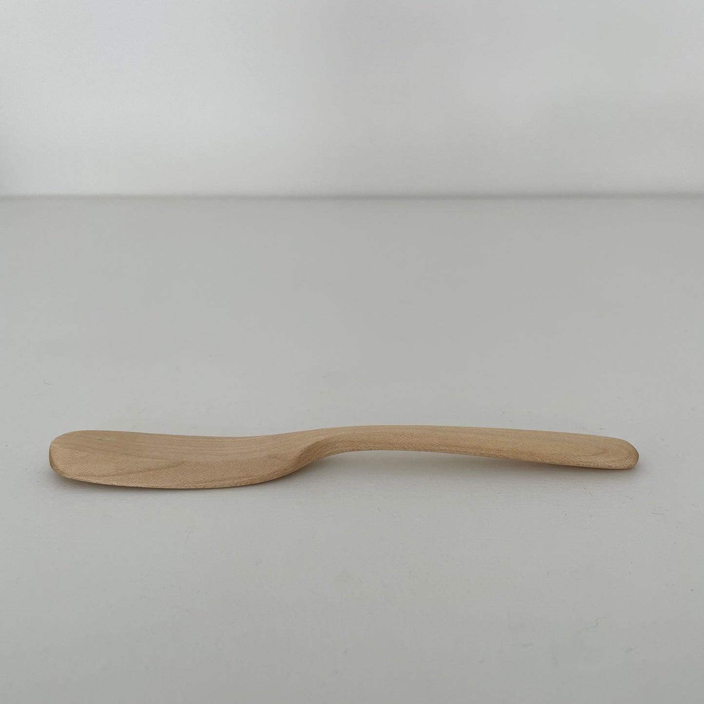 handmade maple wood spreader for jam or butter made in Indonesia