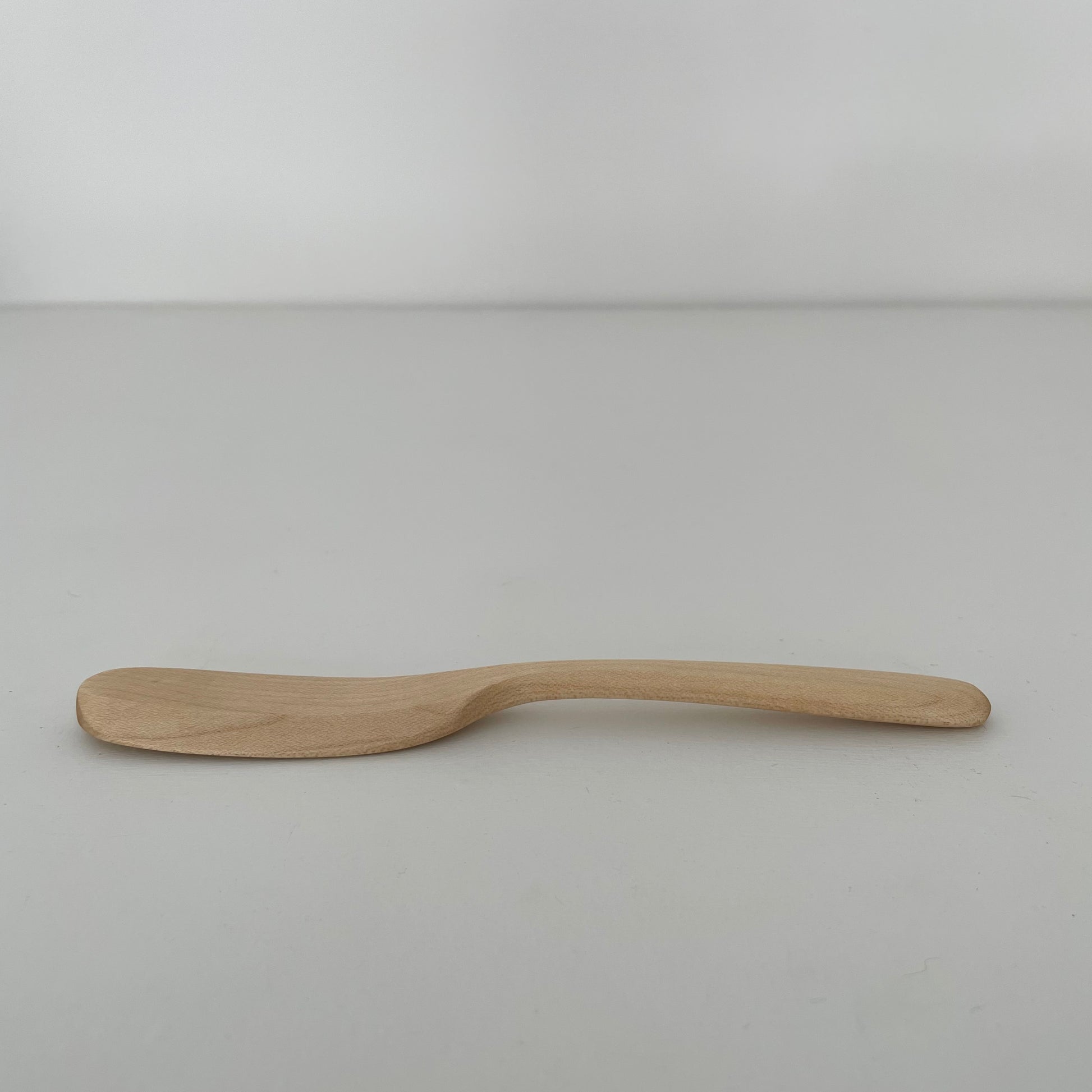 handmade maple wood spreader for jam or butter made in Indonesia