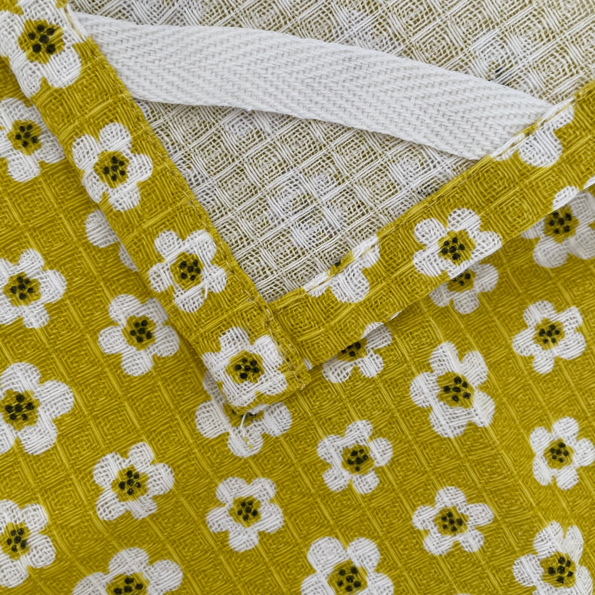 green apple and yellow flower 100% cotton 12" square set of 2 dishcloths made in India 