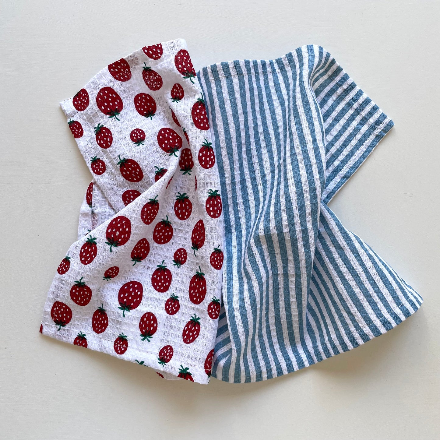 100 percent cotton red strawberry and blue stripe fruit print set of 2 kitchen dishcloths