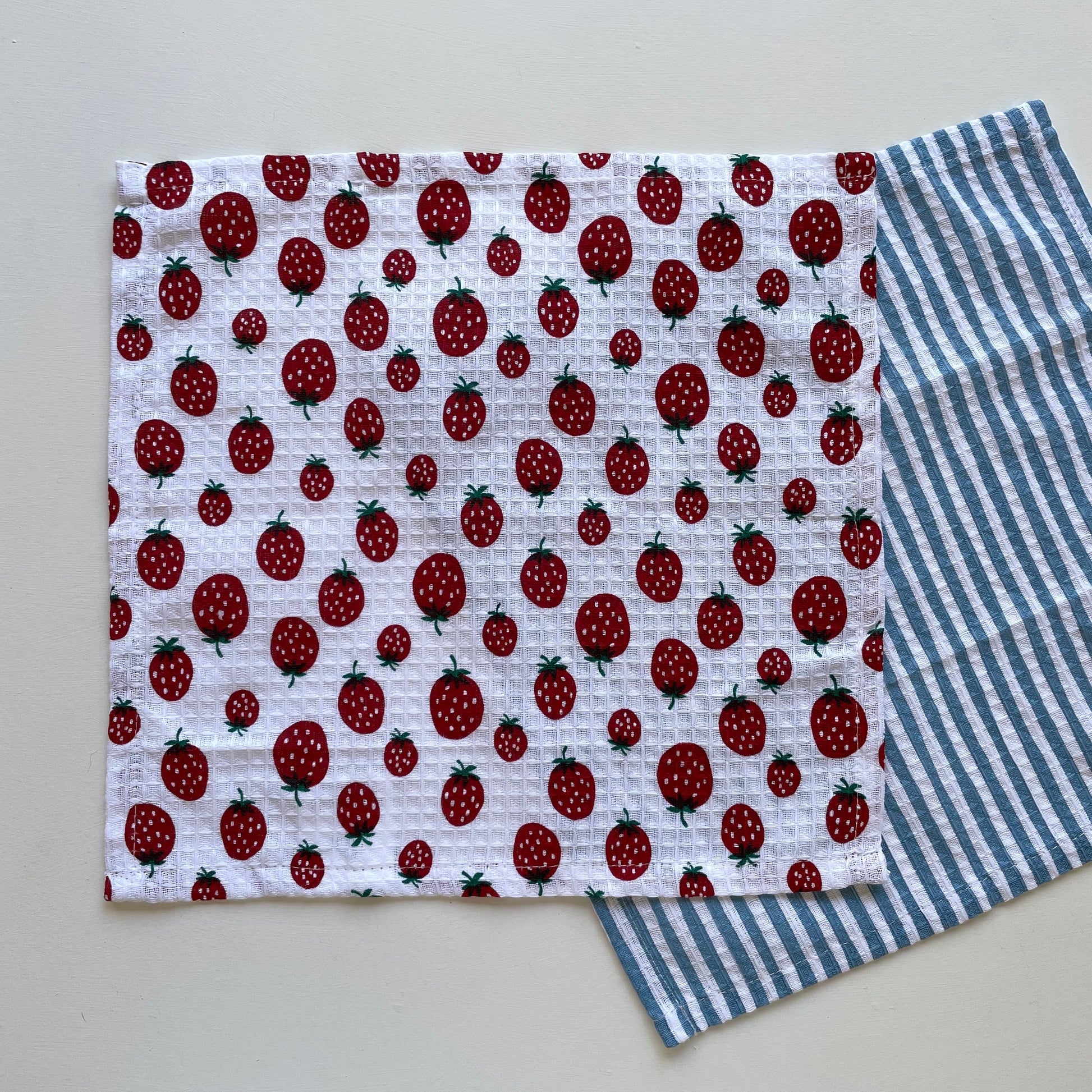 100 percent cotton red strawberry and blue stripe fruit print set of 2 kitchen dishcloths