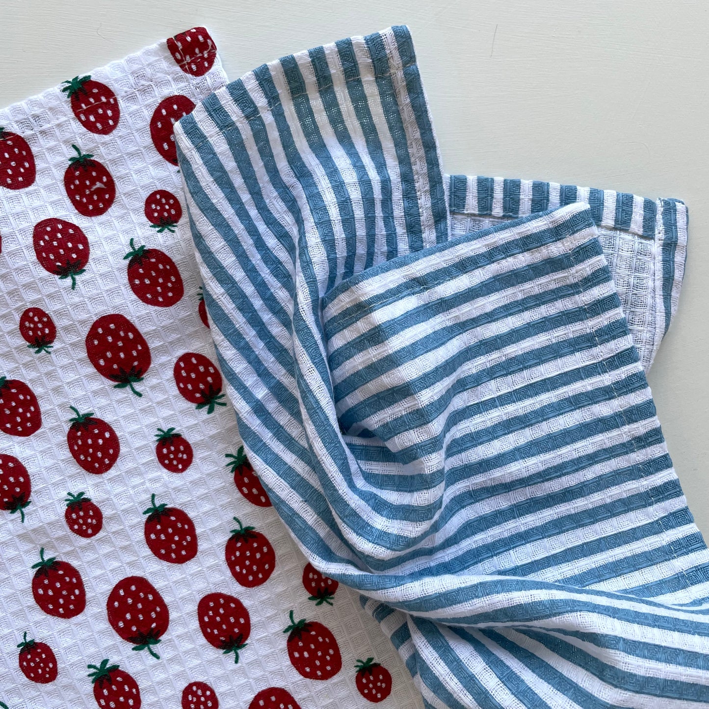 100 percent cotton red strawberry and blue stripe fruit print set of 2 kitchen dishcloths