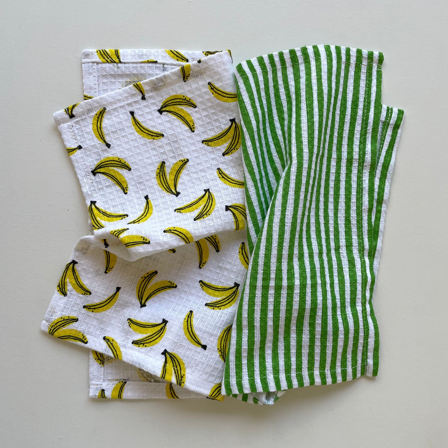 100 percent cotton yellow banana and green stripe fruit print set of 2 kitchen dishcloths