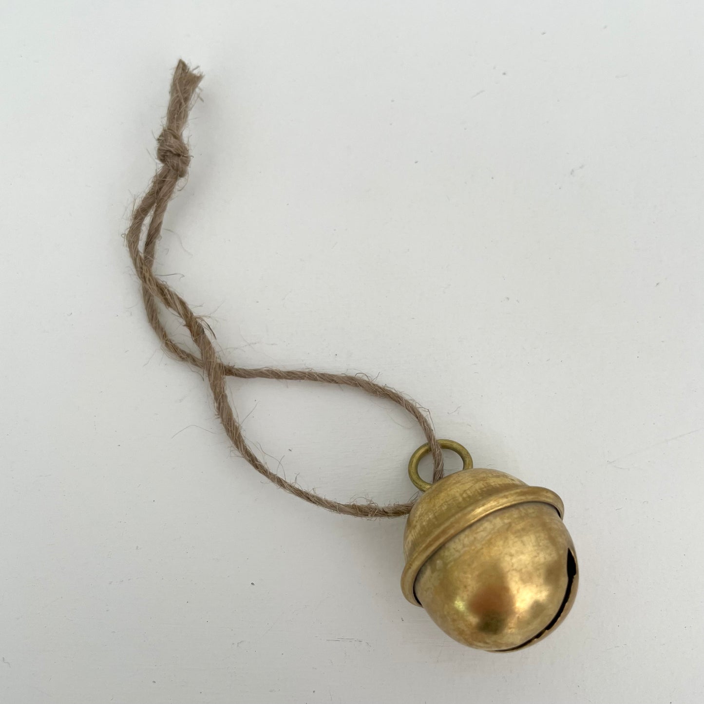 1 1/4" small brass sleigh bell ornament