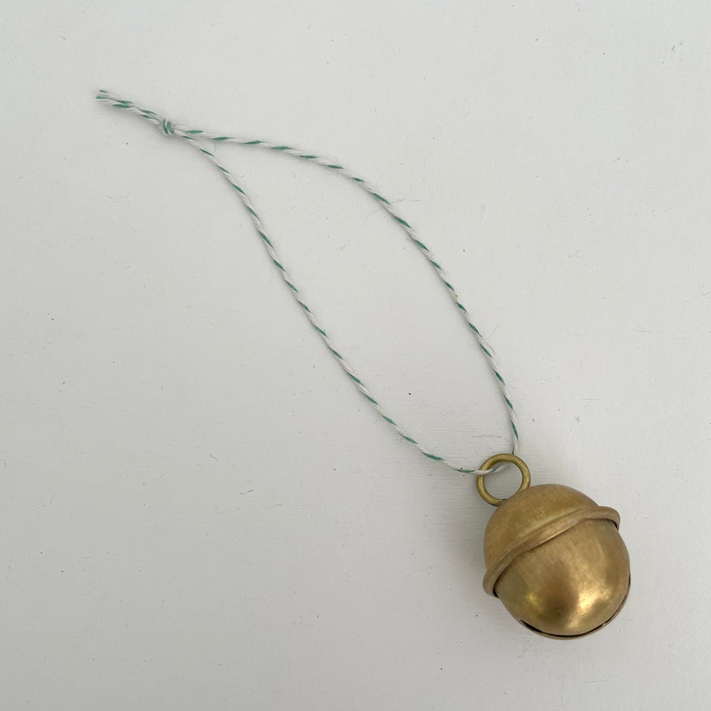 1 1/4" small brass sleigh bell ornament