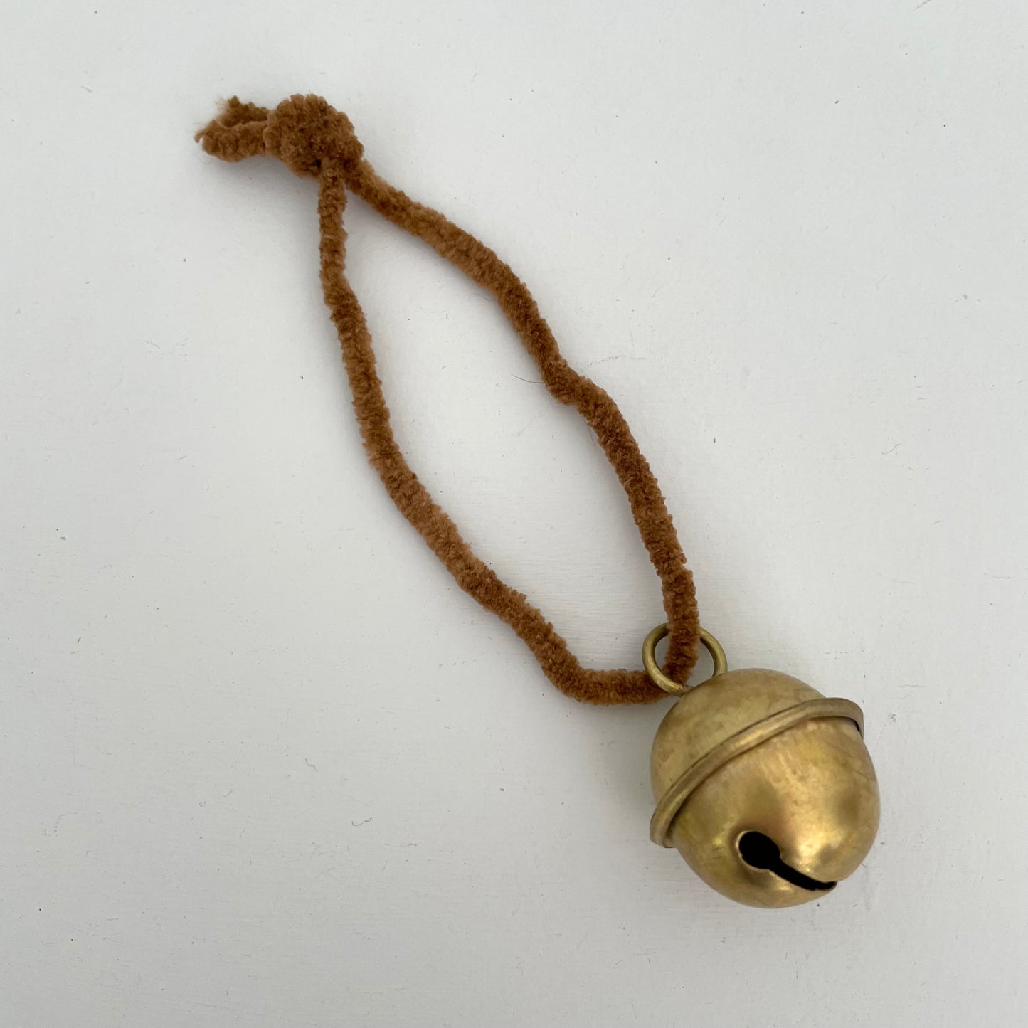 1 1/4" small brass sleigh bell ornament