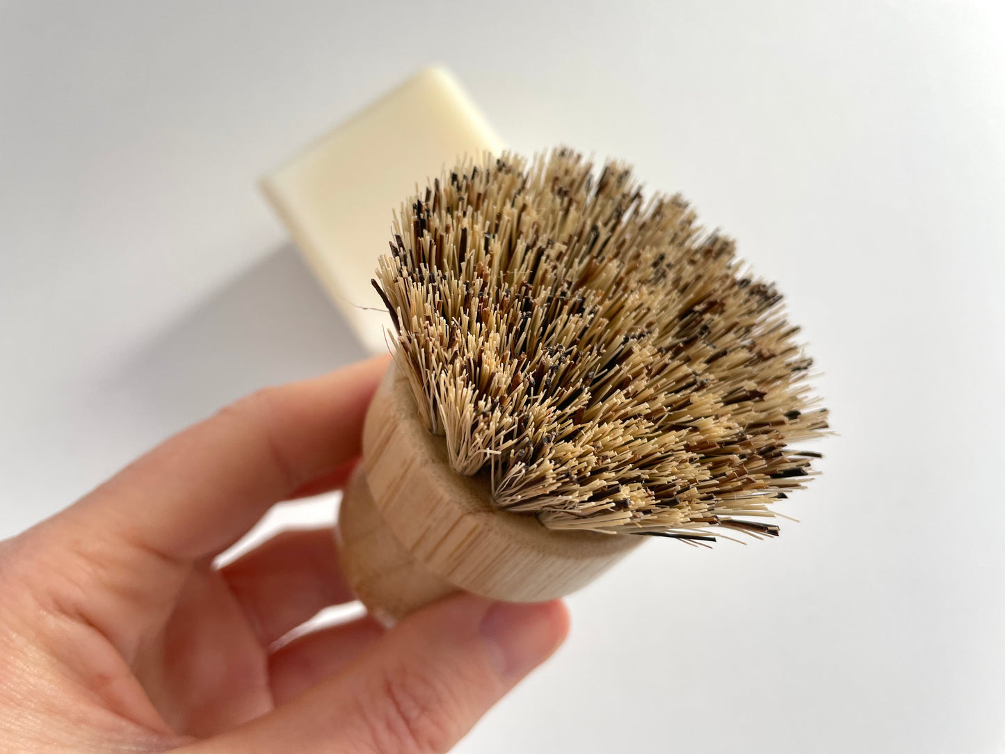 sisal and bamboo eco and sustainable pot brush