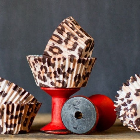 leopard animal print paper cupcake liners