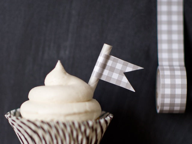 grey and white Tapestastic patterned gingham tape roll