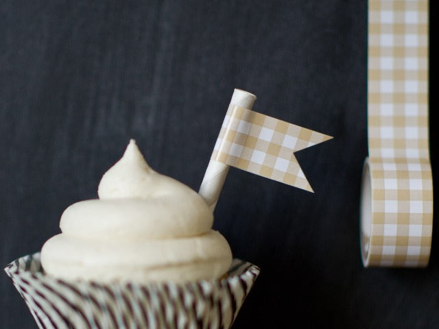 tan and white Tapestastic patterned gingham tape roll