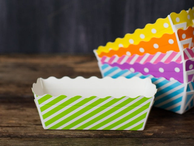 small disposable striped green patterned paper disposable loaf baking pans 