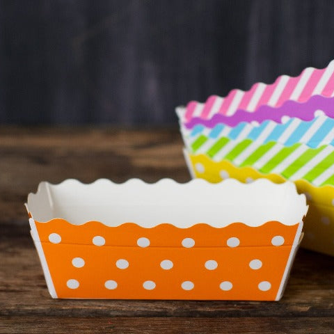 small disposable polka dot orange patterned paper disposable loaf baking pans 